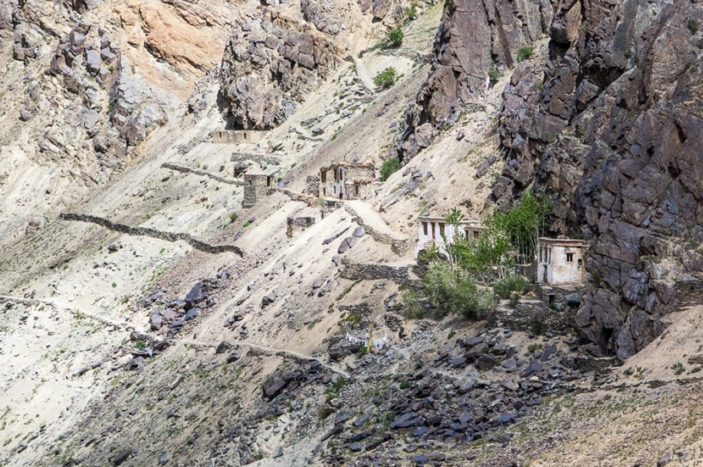 Nonnerie Dolma Choling dans la vallée de la Lungnak au Zanskar, petite structure en manque de moyens